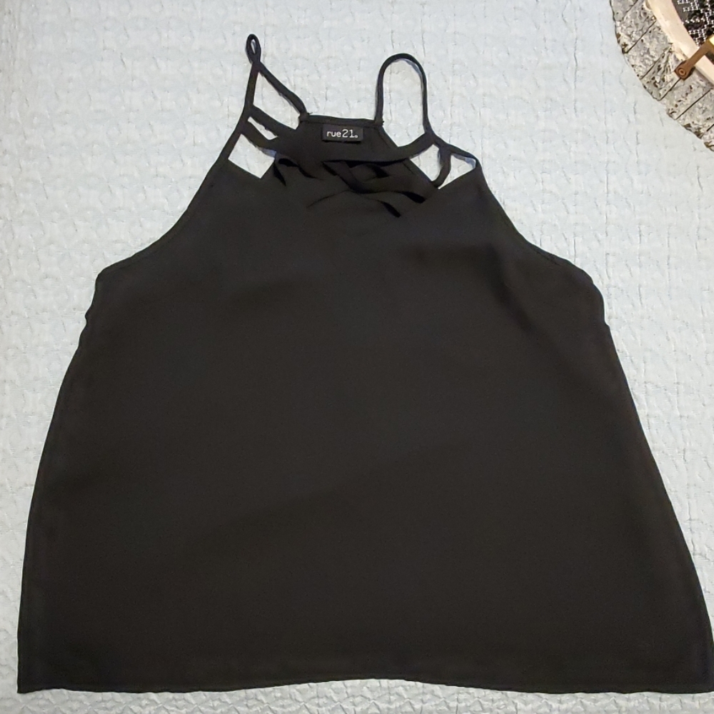 Cris Cross front top
